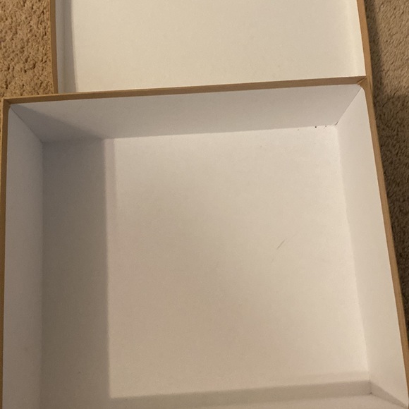 Christian Louboutin large box - Picture 4 of 4